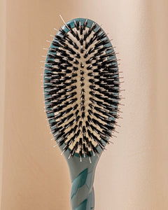 N.02 La Brosse Démêlante & Soin l'Indispensable Bleu Encre